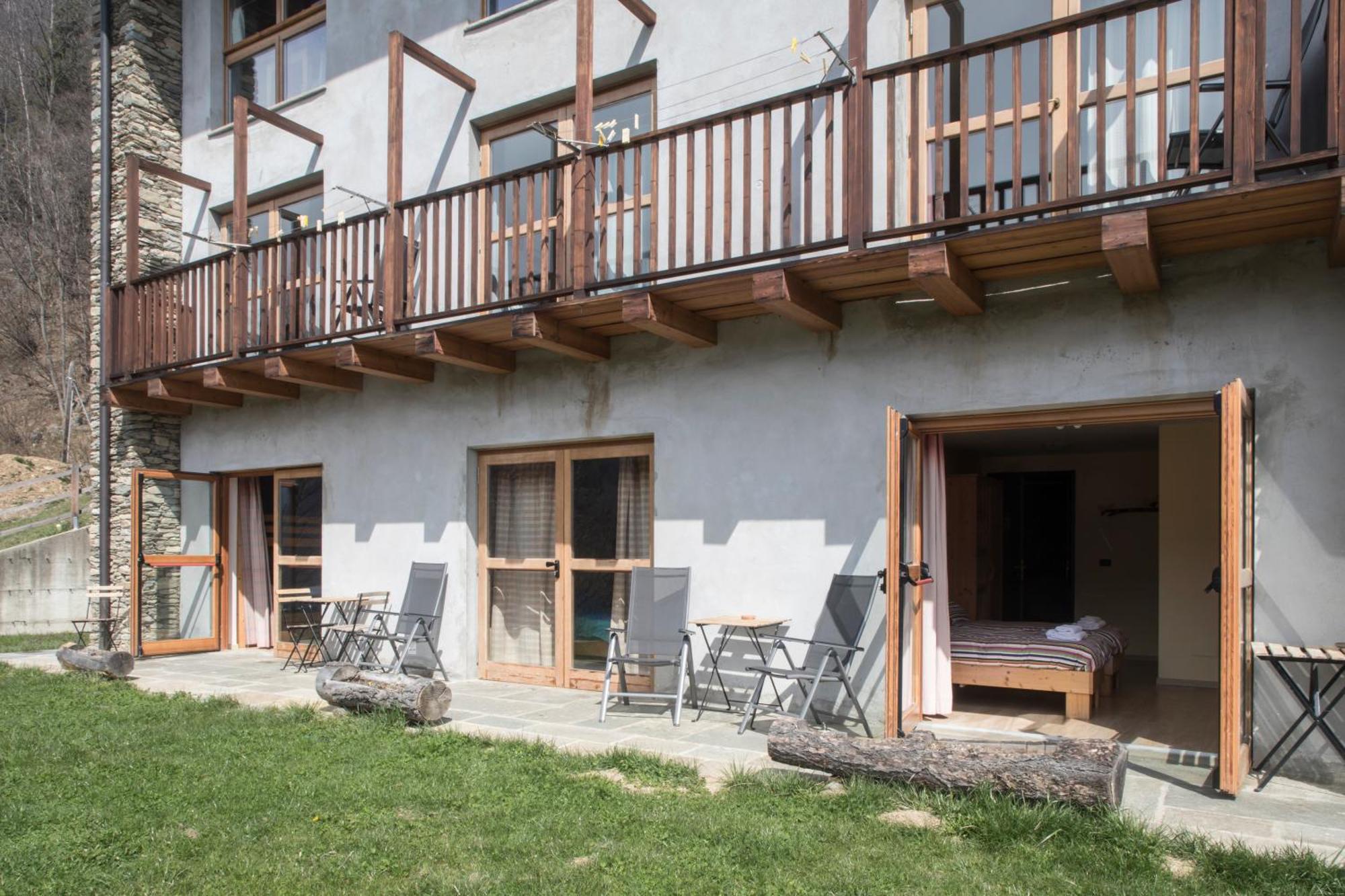 Rifugio Galaberna Otel Ostana Dış mekan fotoğraf