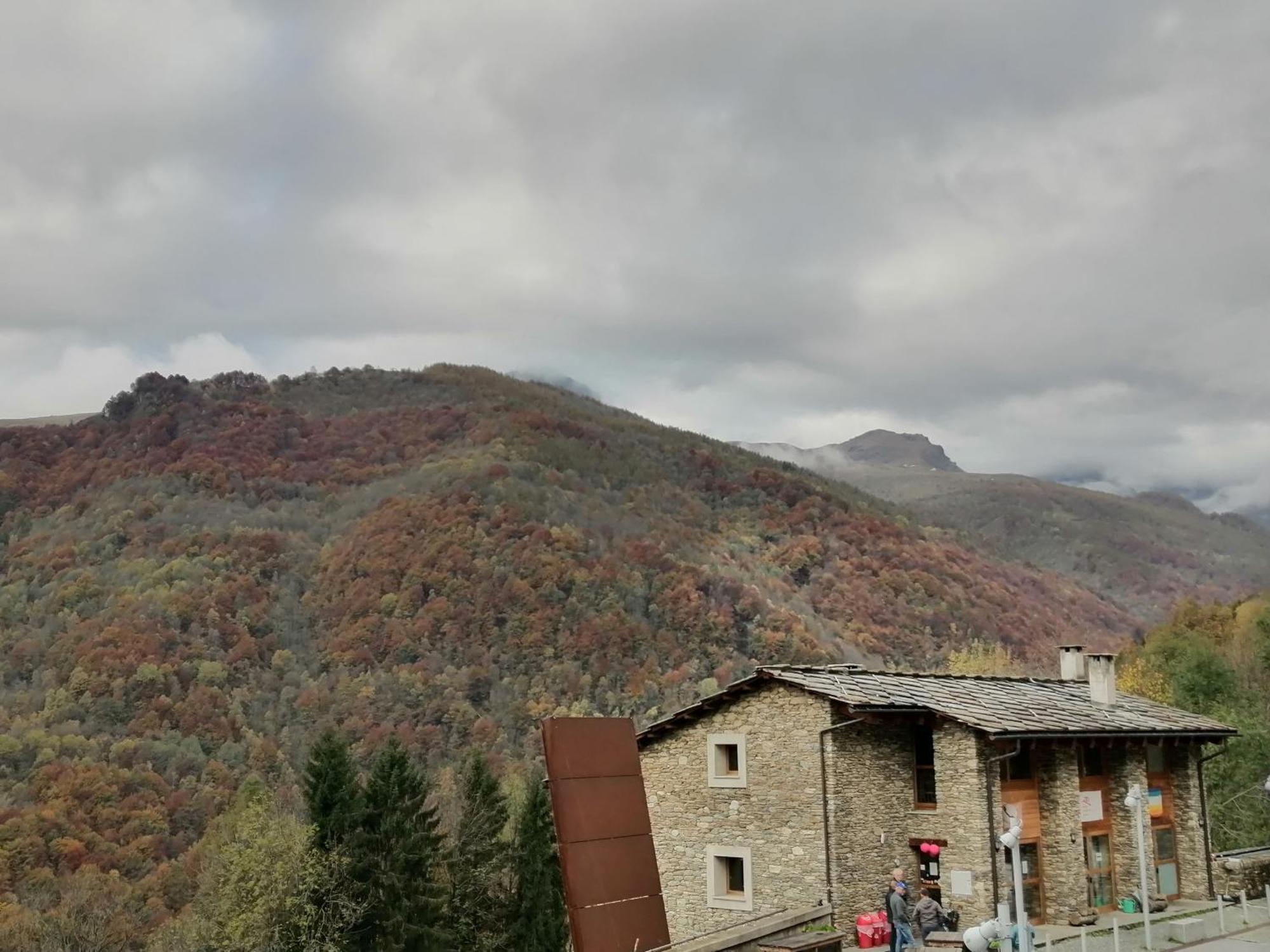 Rifugio Galaberna Otel Ostana Dış mekan fotoğraf
